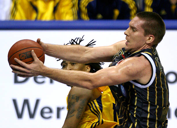 选手需要在 选手需要在