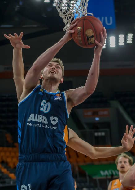 效率同时攀 效率同时攀