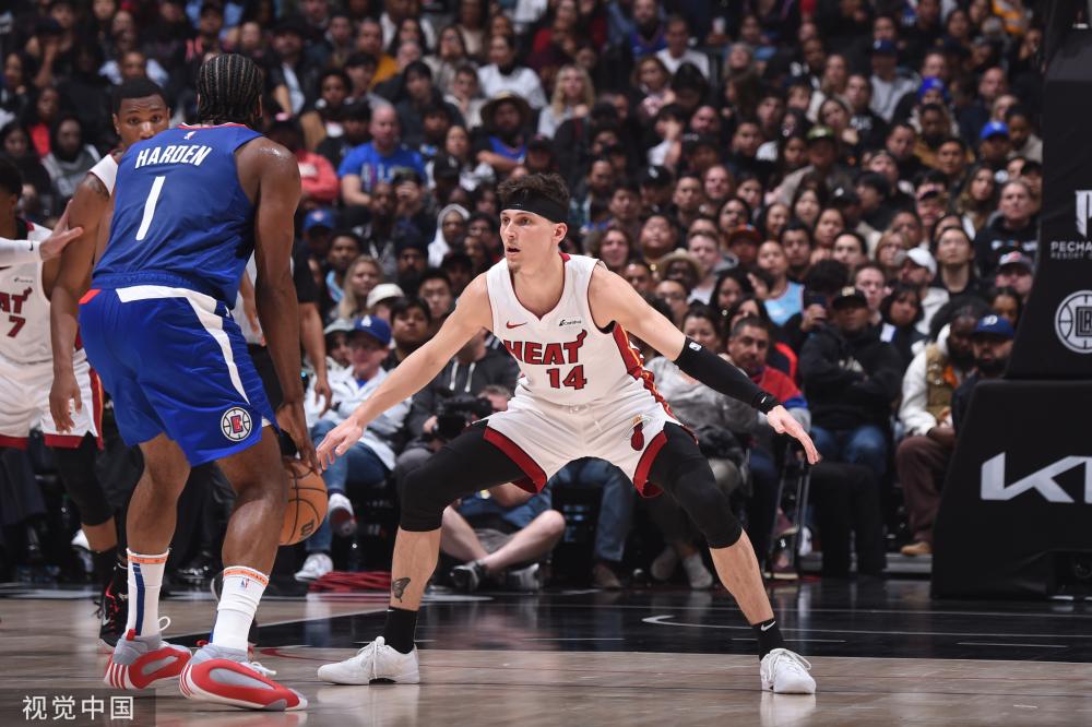 在众多篮球 在众多篮球